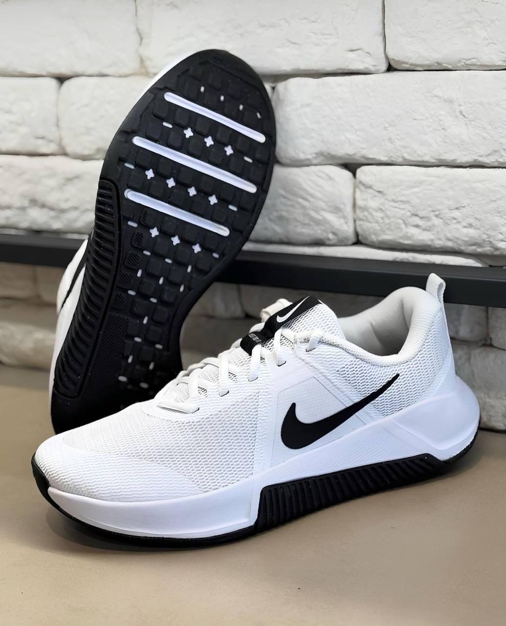 ➡️ Tênis Nike MC Trainer 3