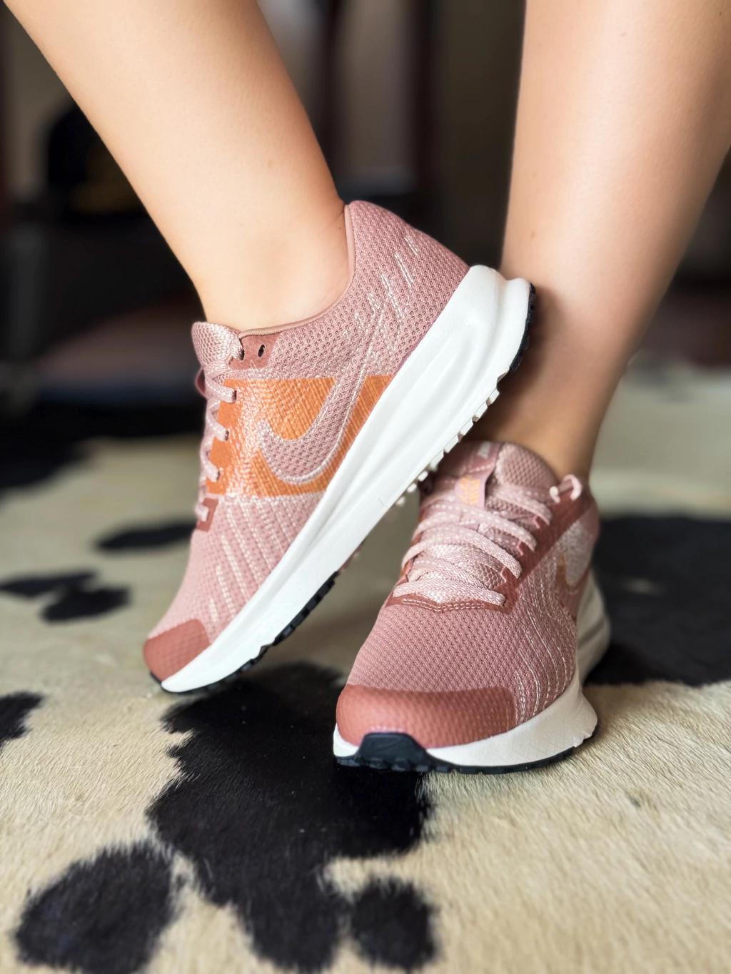 ➡️ Tênis Feminino Nike Run Defy
