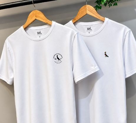 ➡️ Kit 2 Camisetas Reserva Carimbo e Plantas