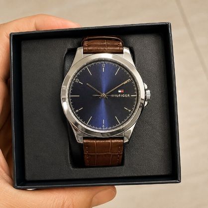 ➡️ Relógio Tommy Hilfiger