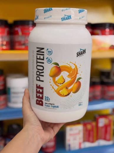 🚚 Whey Beef Protein Zero Lactose 900g Shark Pro Sabor Frutas Tropicais