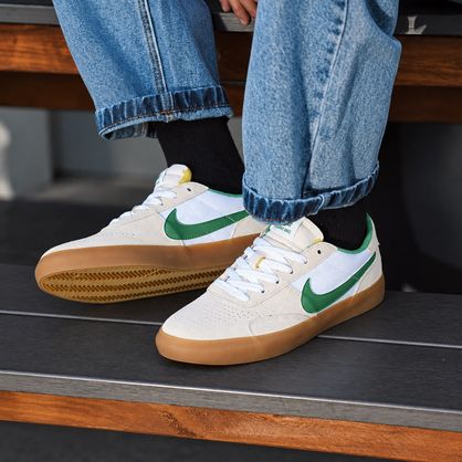 ➡️ Tênis Nike SB Heritage