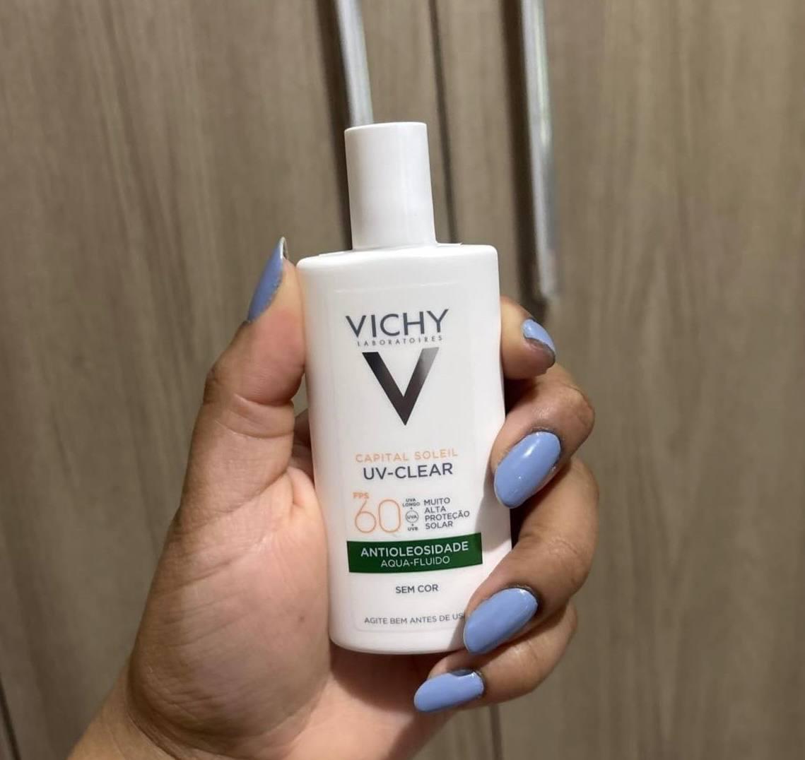 🚚 Protetor Solar Facial Sem Cor Antioleosidade Toque Seco FPS 60 Reduz Acne e Poros -Clear Vichy 40g