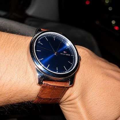 ➡️ Relógio Tommy Hilfiger
