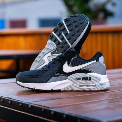 ➡️ Tênis Nike Air Max Excee (37 ao 40)