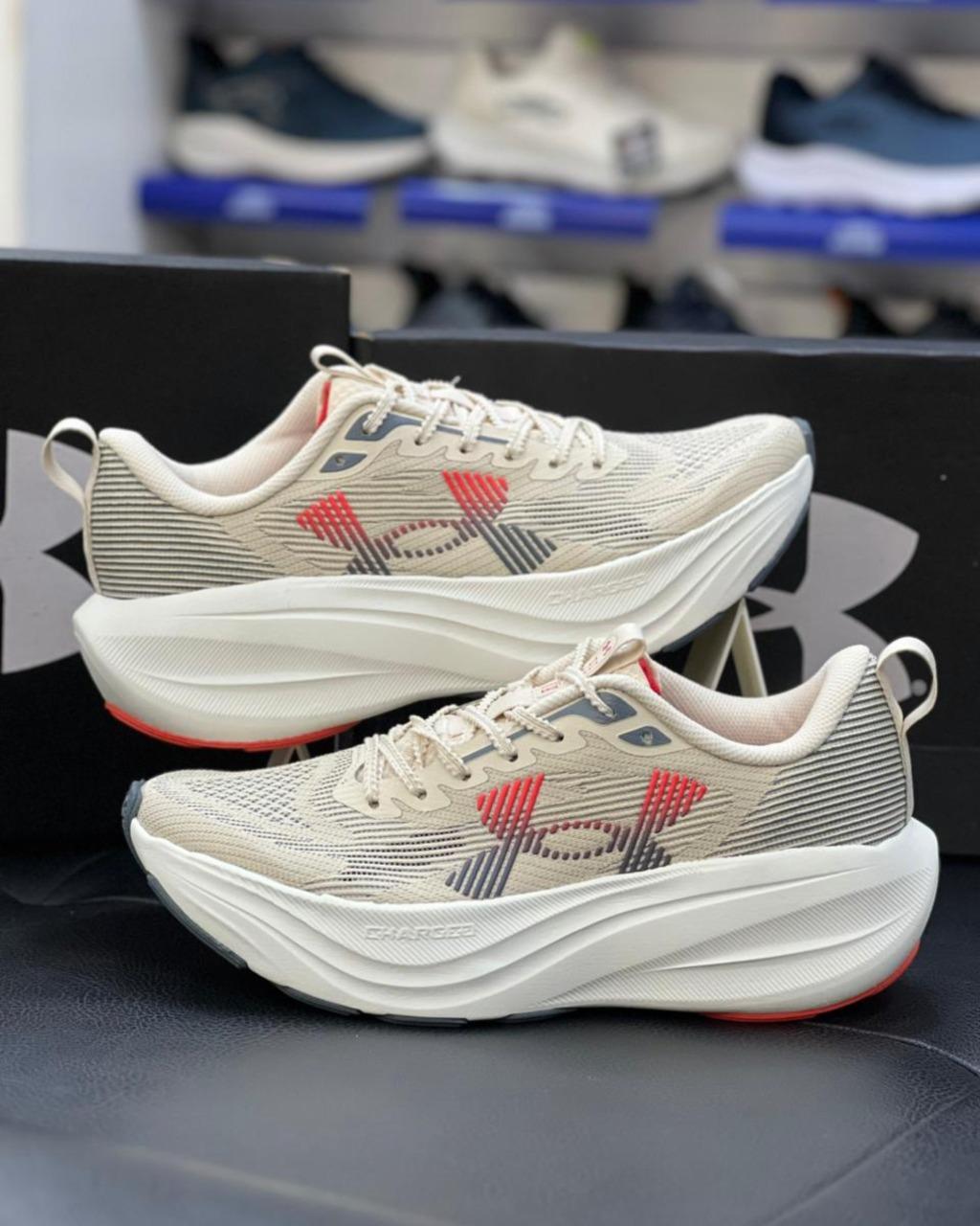 🚚 Tênis Under Armour Charged Endless