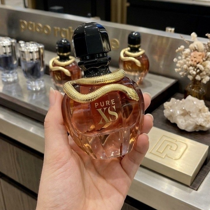 O FAMOSO PERFUME DA COBRINHA