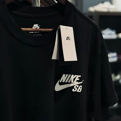 OVERSIZED NIKE 🏆