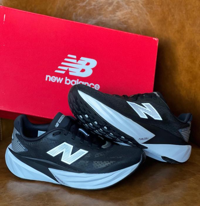 ➡️ Tênis De Corrida New Balance Fuelcell Rebel V5 Masculino