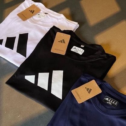 ➡️ Camiseta Adidas Essentials Big Logo Feminino