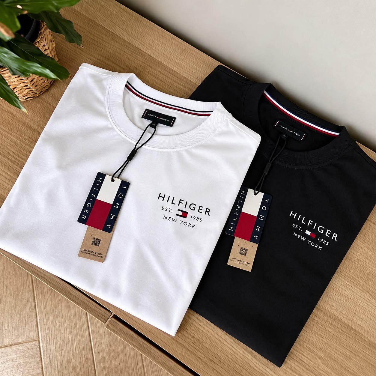 🚚 Kit com 2 Camisetas Tommy Hilfiger Brand Love